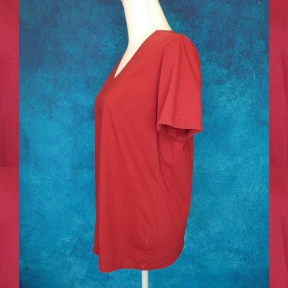 Eddie Bauer Cranberry Short Sleeve VNeck Tee Large - Picture 4 of 8